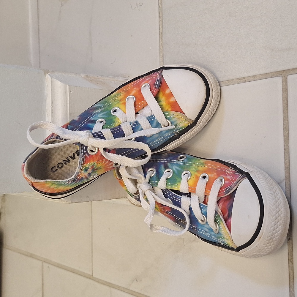Converse All Stars Tie Dye Youth Size 11
